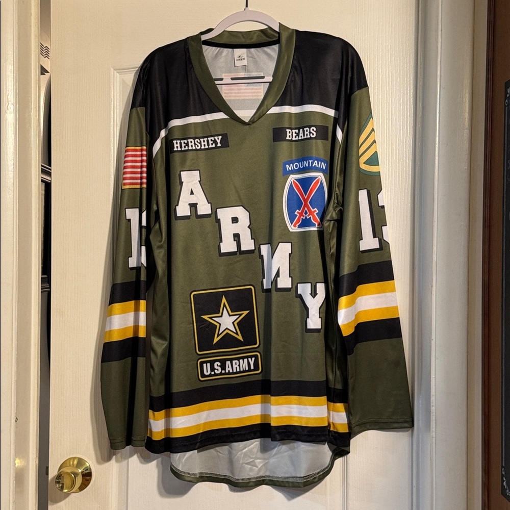 NWOT Custom Hershey Bears U.S. Army Hockey Jersey